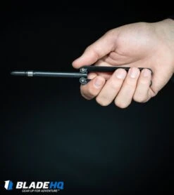 BaliYo By Spyderco Butterfly Pen Flipper USA Made (Red & Black) -Cheap Knives Store BaliYo by Spyderco Pen Butterfly Flipper Black BHQ 4501 kp in hand web 4